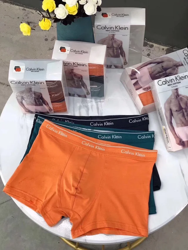 Calvin Klein Underwear Men's logo-waistband product detail image 16