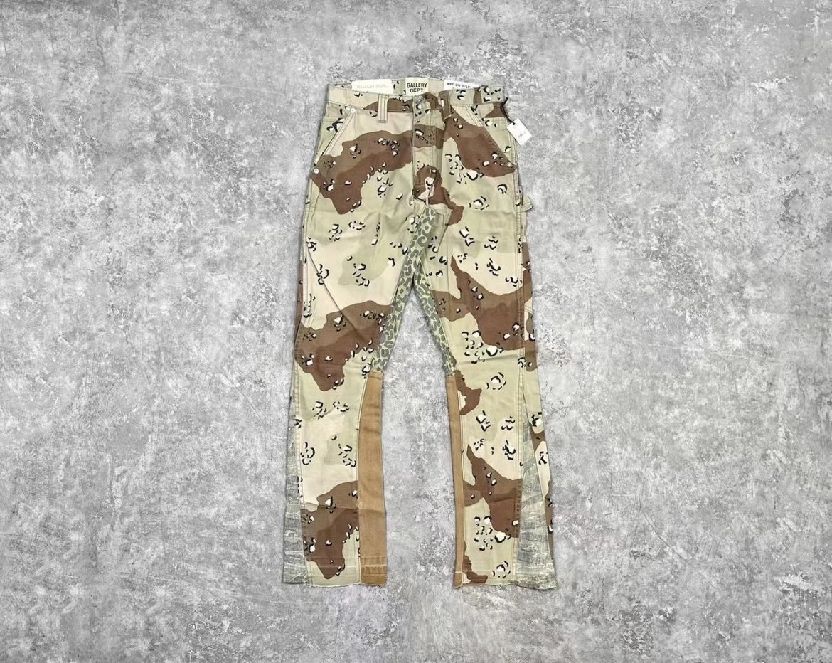 Gallery Dept Desert Camo Patchwork Pants - 6