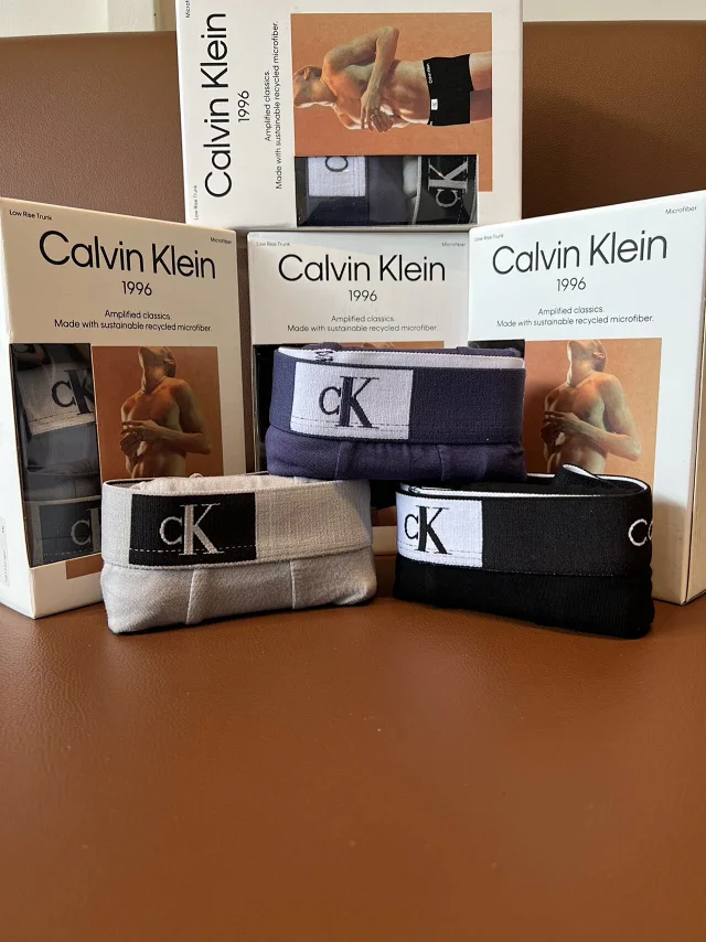 Calvin Klein Underwear Men's logo-waistband product detail image 13