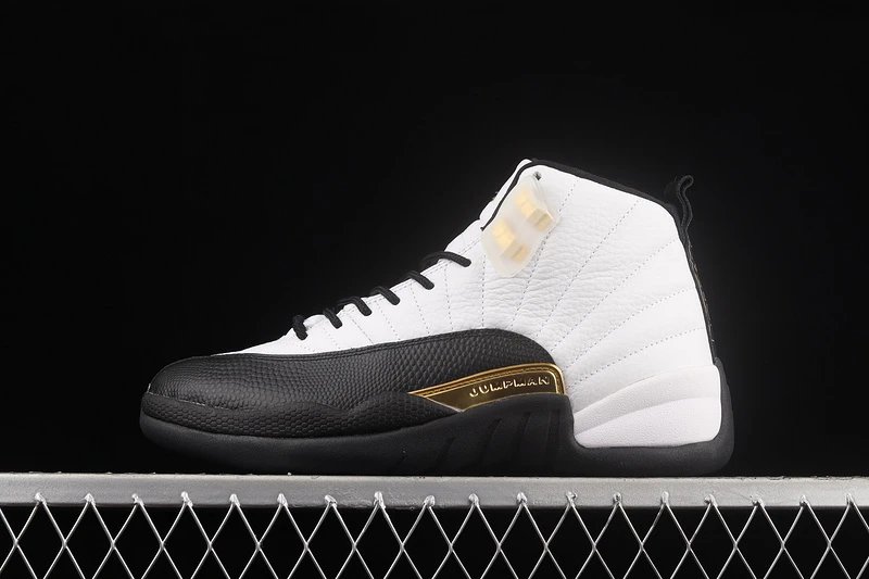 Air Jordan 12 Retro Royalty White Black Gold