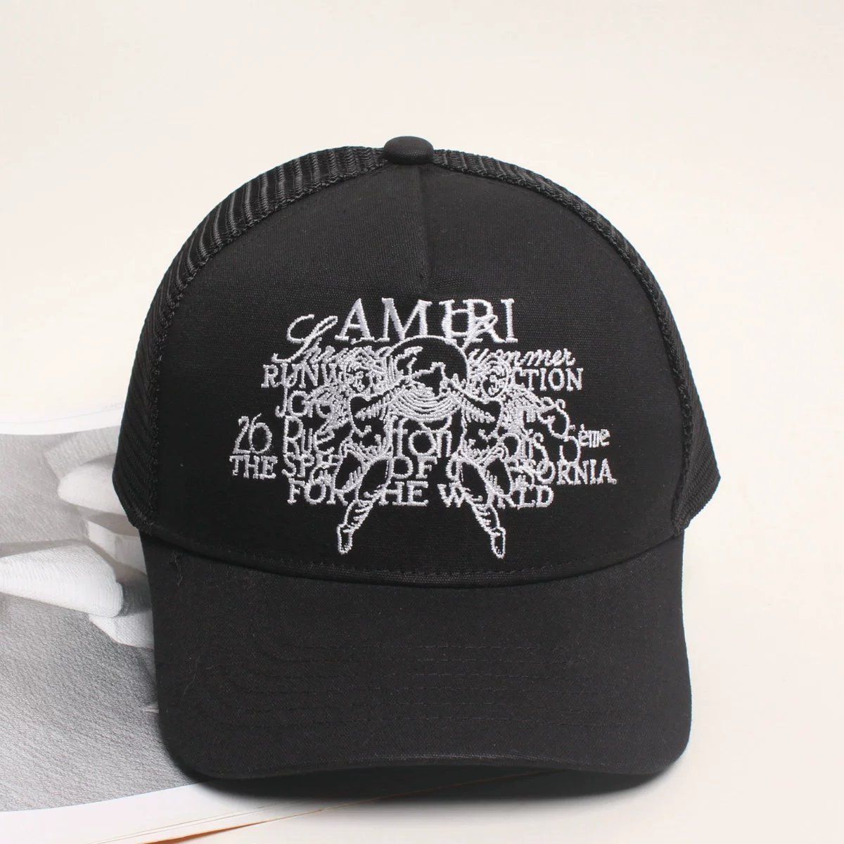 Amiri Hat