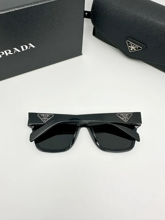 Prada Eyewear Square-frame sunglasses with triangle-logo temples product detail image 5