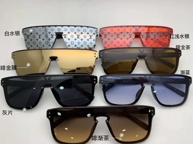 Louis Vuitton Eyewear Oversized shield sunglasses with Monogram lenses product detail image 2