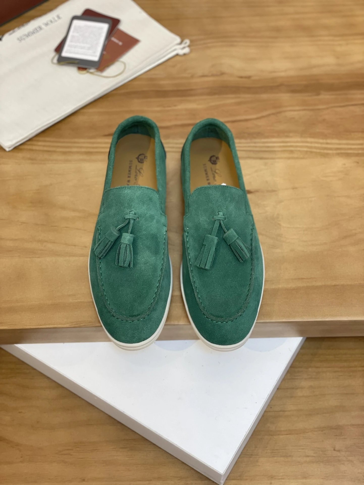 Louis Vuitton LV Trainer Low Black White