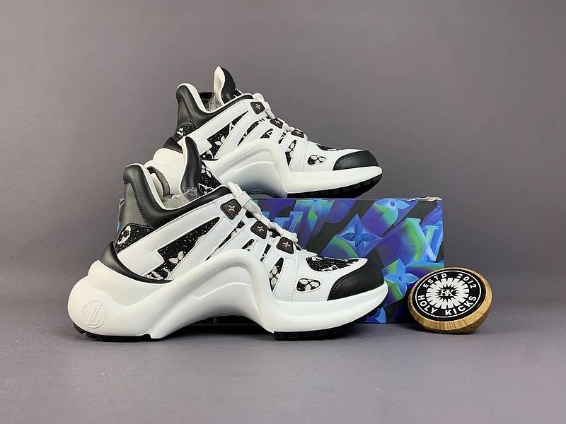 Louis Vuitton Sneaker White Black