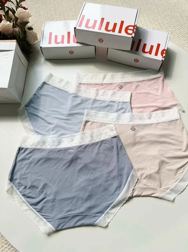 lululemon InvisiWear and Always In Motion product detail image 2