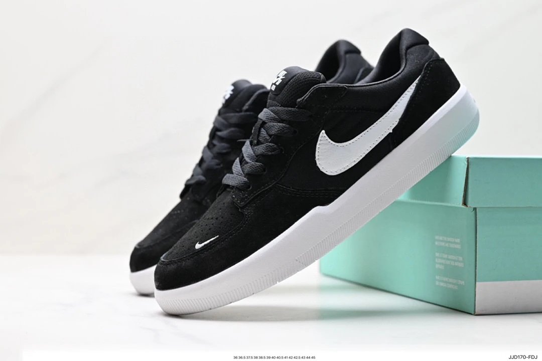 Nike SB Force 58 Suede Black White