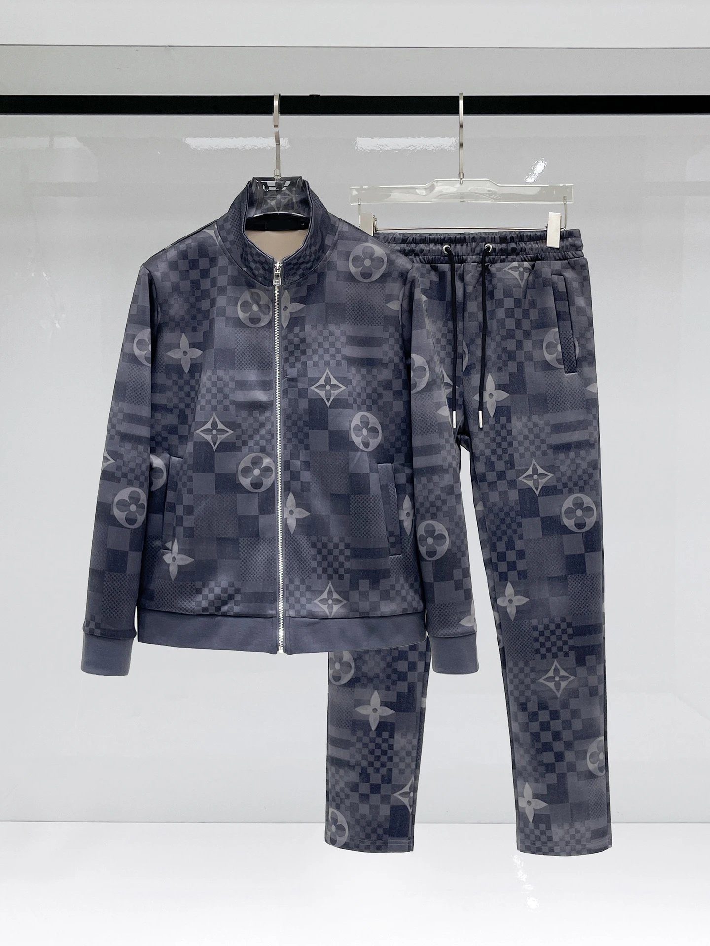Louis Vuitton Monogram Logo Hoodie and Sweatpants Set Black - 7