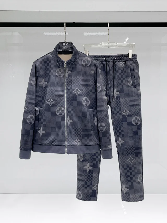 Louis Vuitton Zip-up tracksuit sets product detail image 6