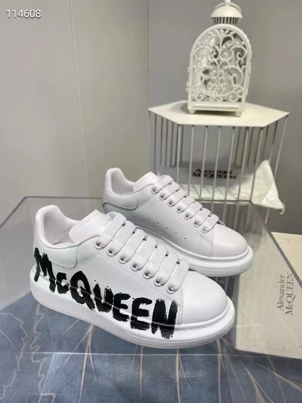 Alexander McQueen Oversized Sneaker White Graffiti