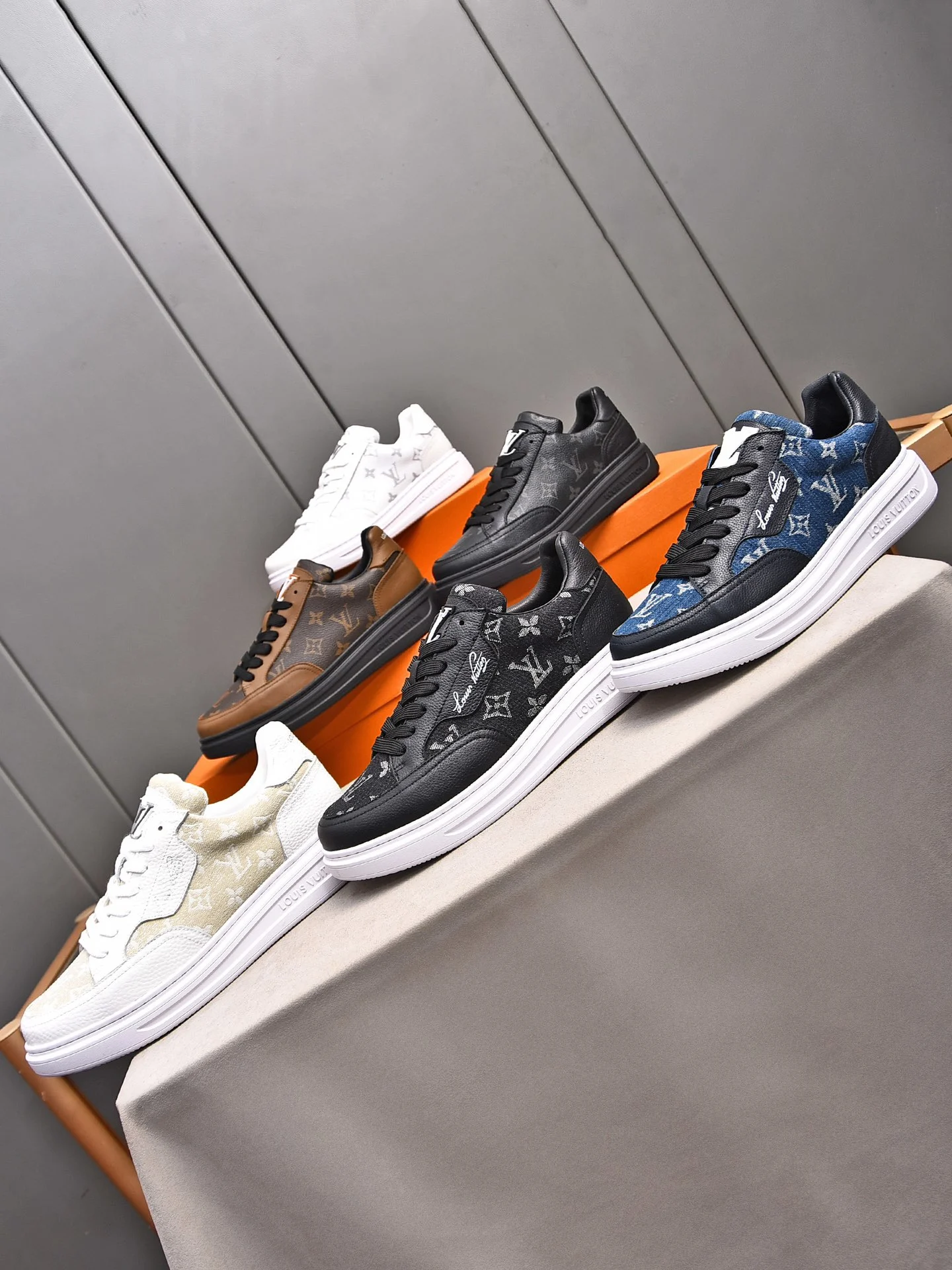 LV Casual-9