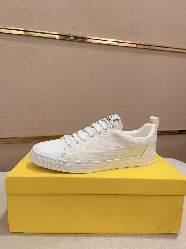 Fendi Sneakers Low-Top FF Monogram Lace-Up product detail image 4