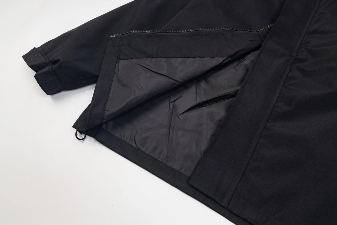 Prada Re-Nylon Hooded Windbreaker Black Outerwear - 17