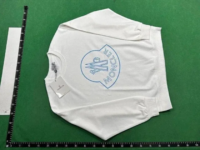 Moncler Hoodies & Sweatshirts YHH10N crewneck logo sweatshirt product detail image 8