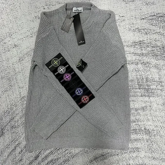 Stone Island Knitwear Ribbed crewneck knit sweater with compass sleeve badge product detail image 12