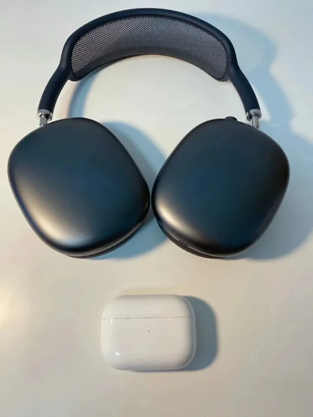 Unbranded Headphones Over-ear with mesh canopy headband product detail image 5