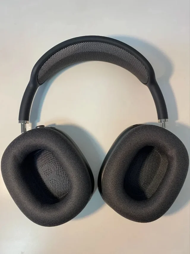 Unbranded Headphones Over-ear with mesh canopy headband product detail image 7