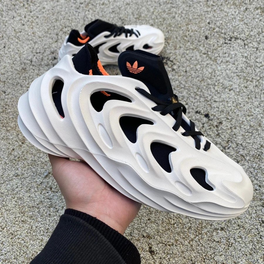 ad Originals AdiFOM Q