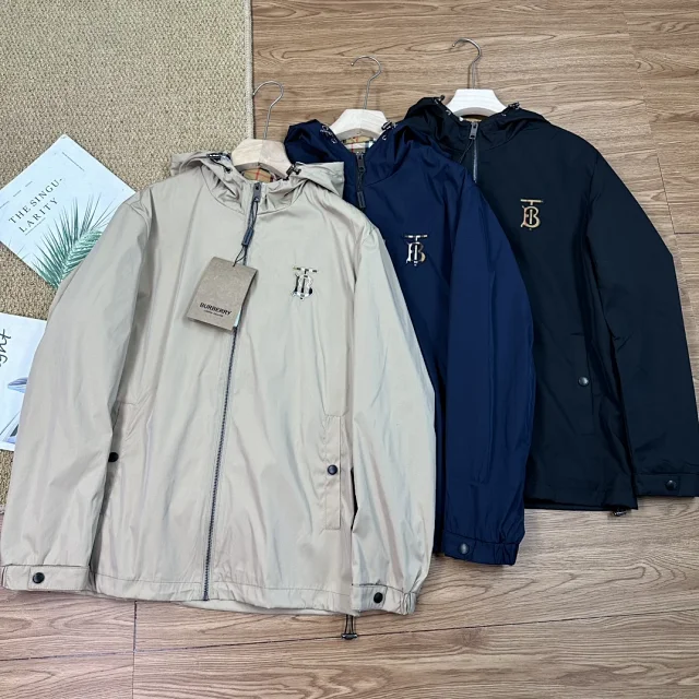 Burberry Jackets Zip-up product detail image 13