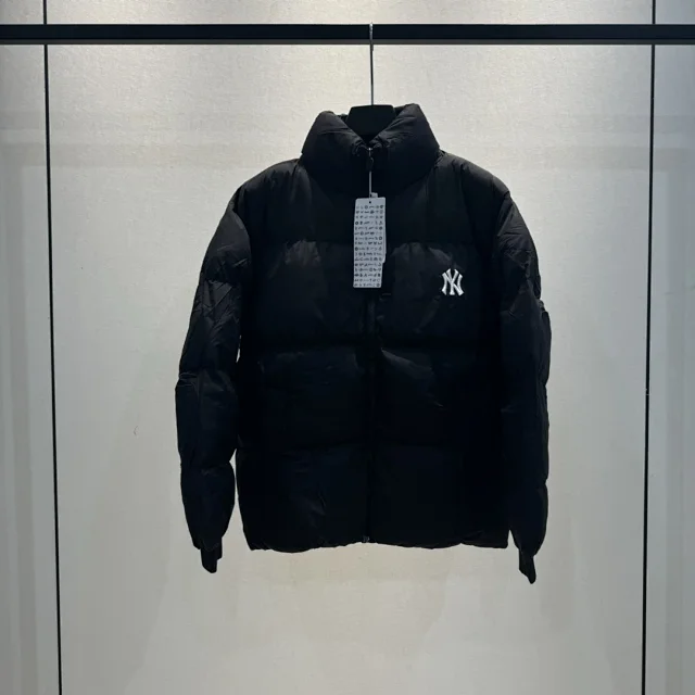 MLB Down Jackets Hooded Team Logo Puffer product detail image 11