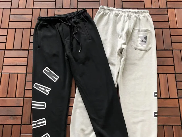 Burberry Jogger Pants product detail image 12