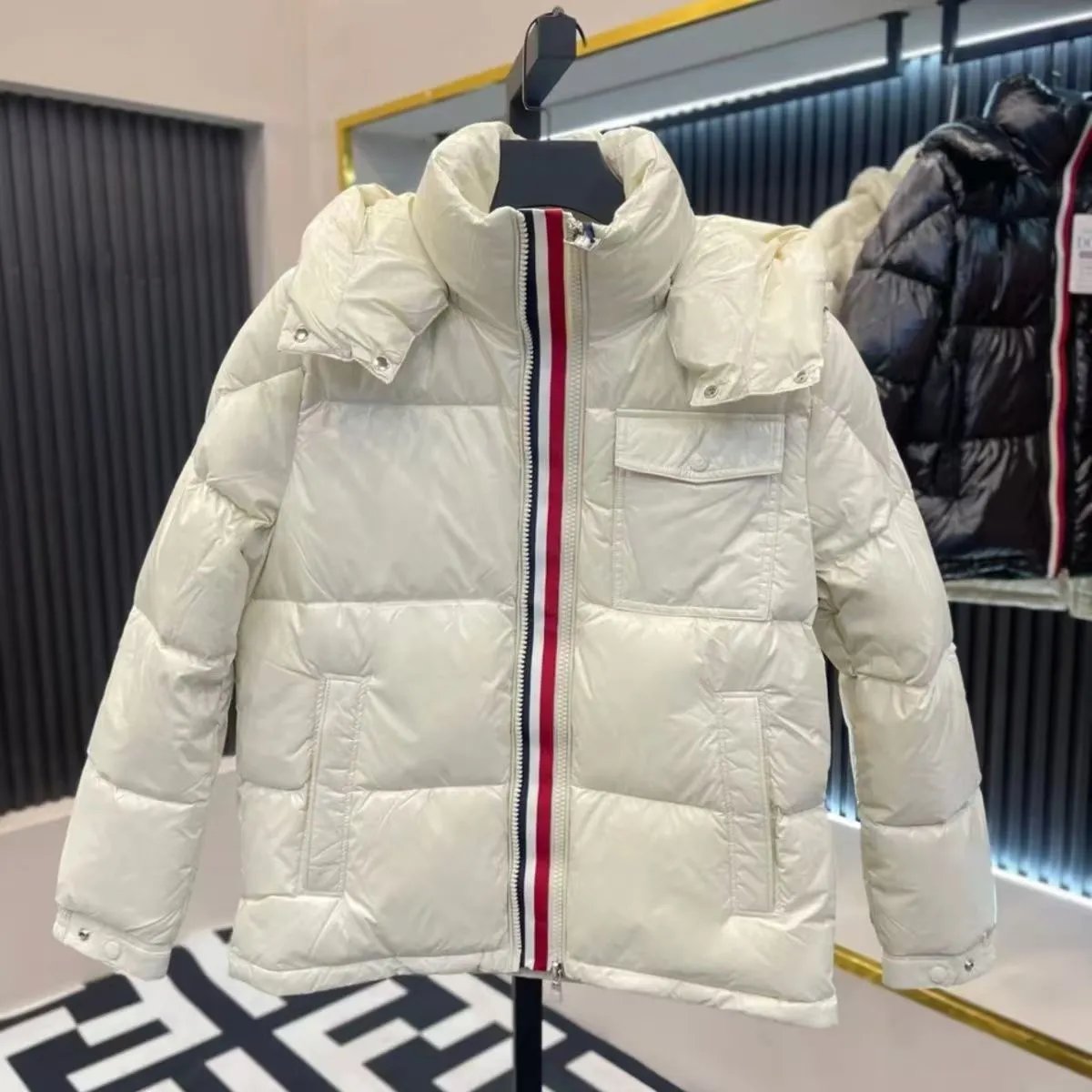 Moncler-2