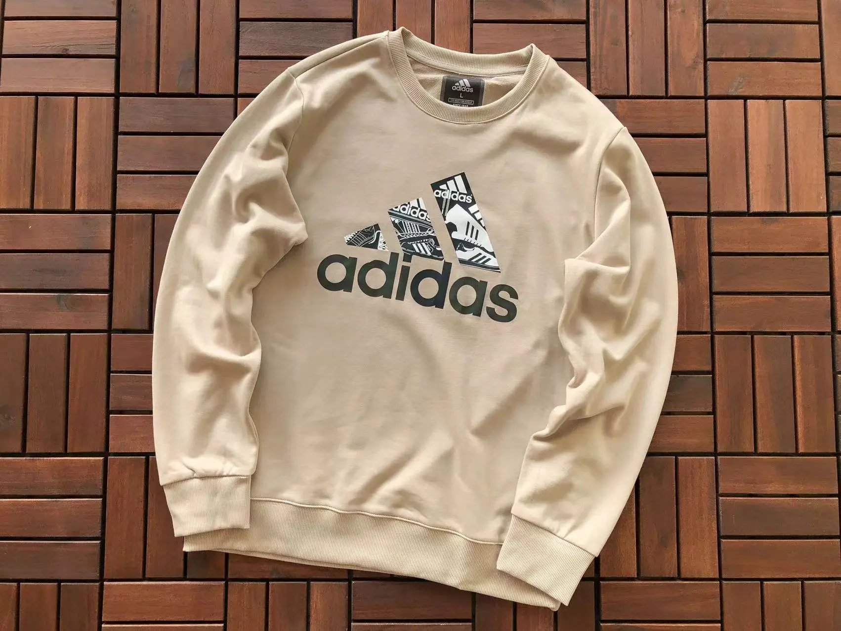 Adidas Originals Graphic Logo Beige Hoodie - 1