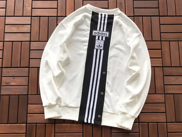 Adidas Hoodies & Sweatshirts Graphic Crewneck Sweatshirt product detail image 2