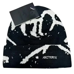 thumbnail for Fashion hat (P-0076)