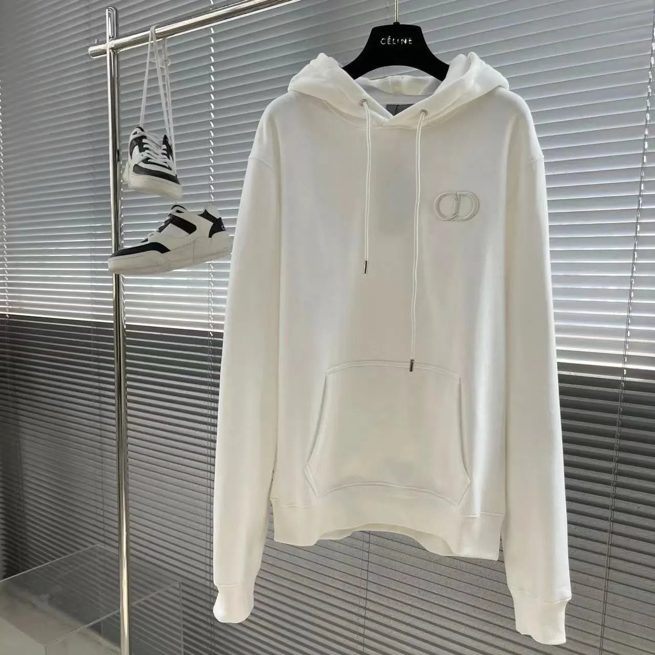 Loose Hoodie photo 4
