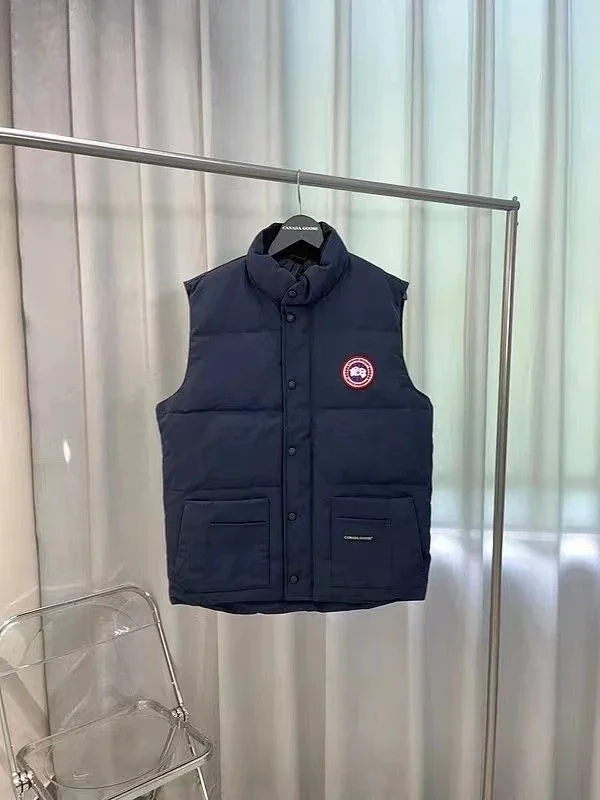 Canada Goose Vests Quilted insulated stand-collar vest with patch pockets product detail image 4