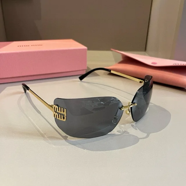 Miu Eyewear Sunglasses product detail image 12