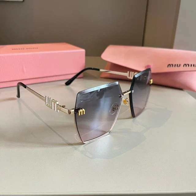 Miu Eyewear Sunglasses product detail image 35