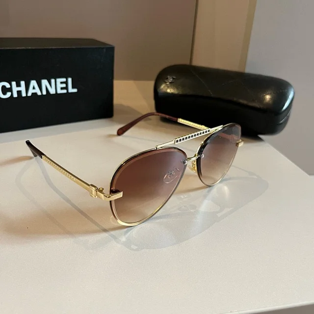 Chanel Eyewear Logo-Decorated Frames product detail image 24