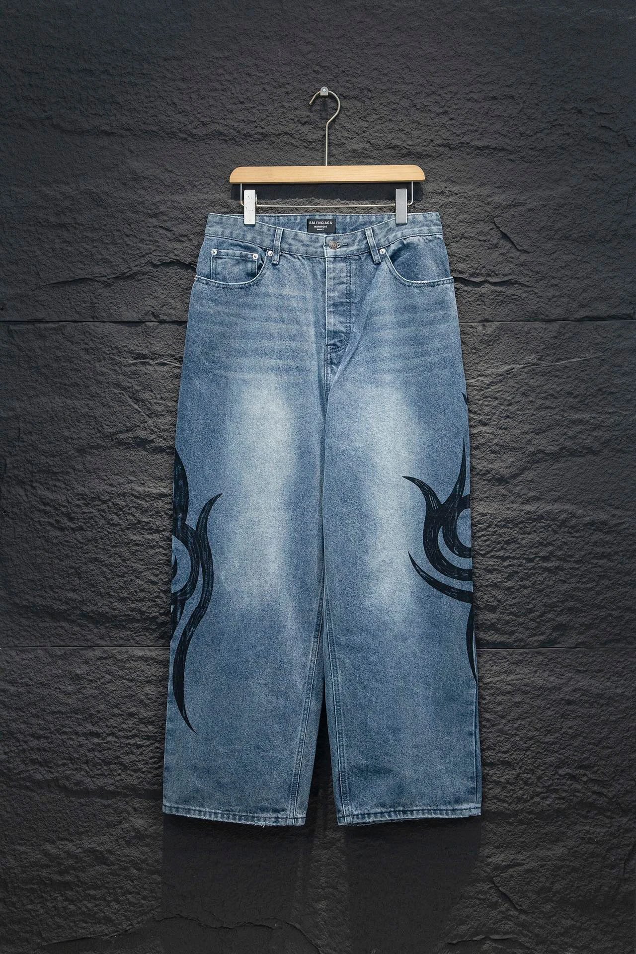 BALANClGA 24S wide-leg straight jeans