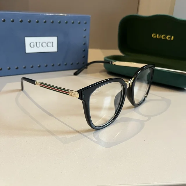 Chanel Eyewear Logo-Decorated Frames product detail image 28
