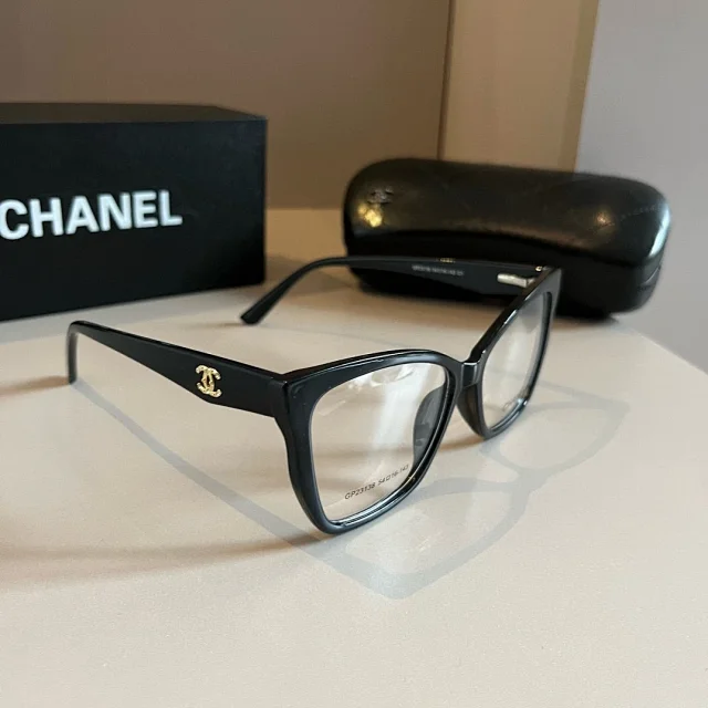 Chanel Eyewear Logo-Decorated Frames product detail image 4