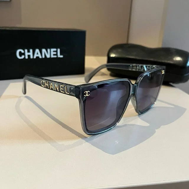 Chanel Eyewear Logo-Decorated Frames product detail image 35