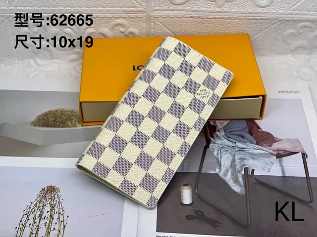 Louis Vuitton Wallets & Card Holders Assorted monogram and textured wallet designs product detail image 14