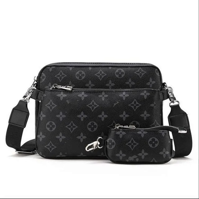 LV Bag: seller detail photo 1
