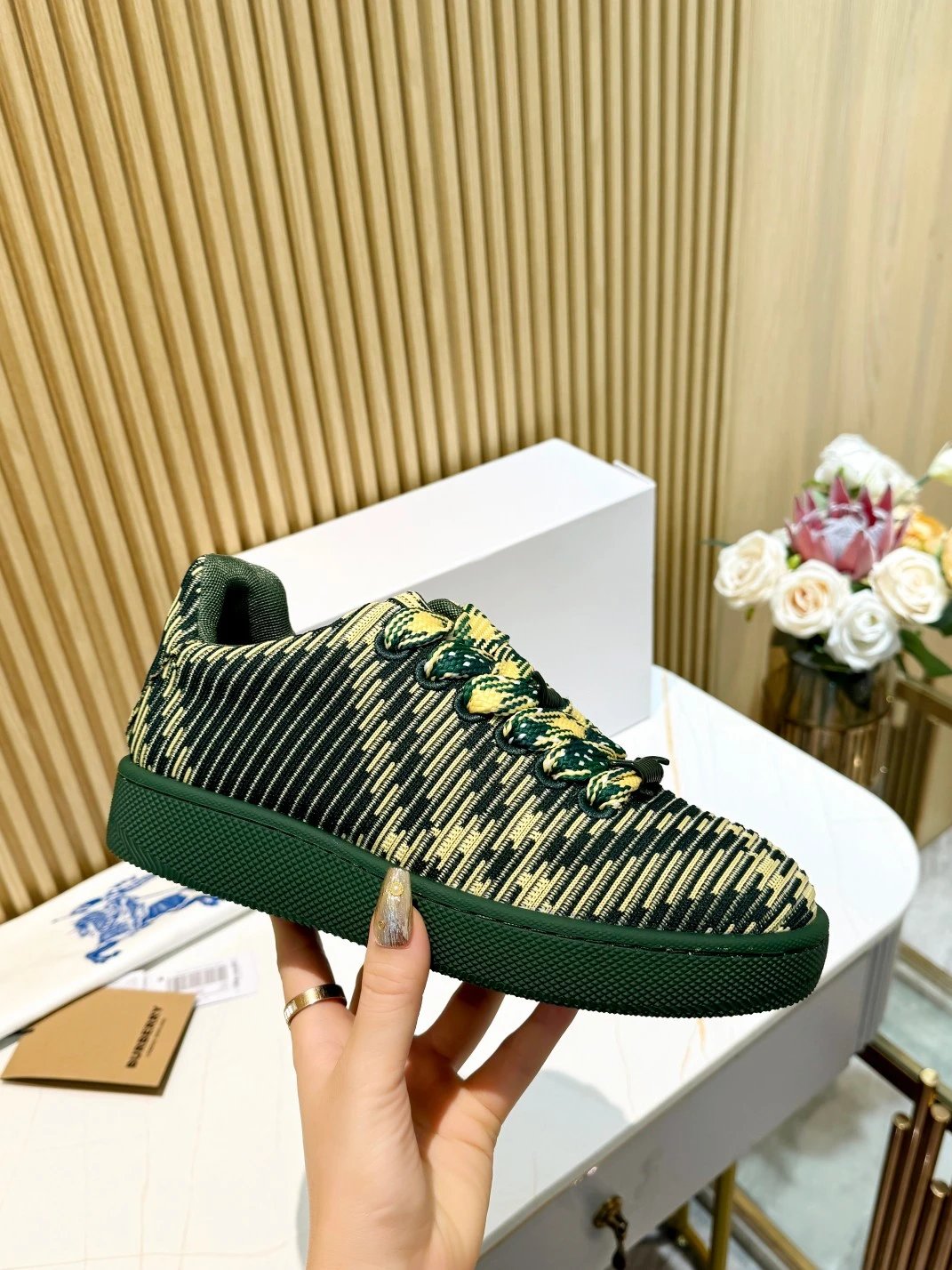 1:1 Batch XJXPCS新款时尚百搭潮鞋-08