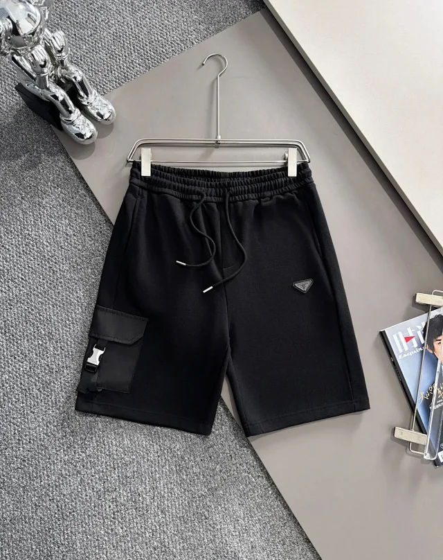 Prada Shorts Drawstring Logo product detail image 14