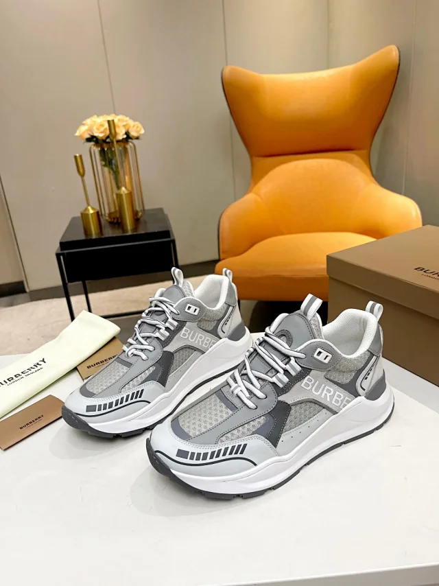 Burberry Sneakers Check-pattern product detail image 12
