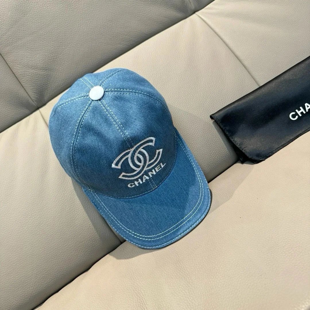 Chanel Hats Logo-Embellished — TH10