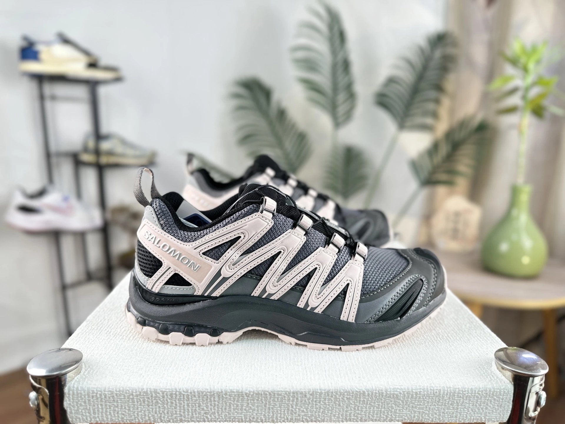 Salomon Sneakers 3D Chassis Trail image 5