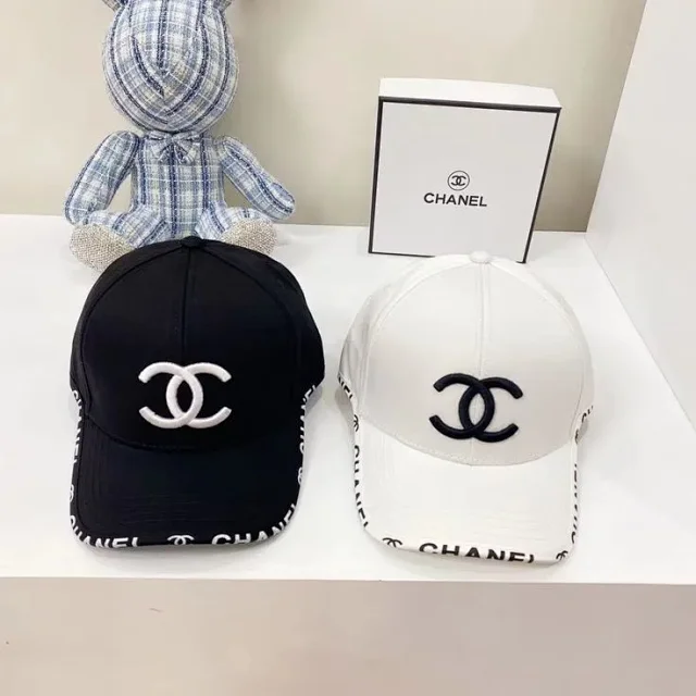 Chanel Hats Logo-Embellished product detail image 6