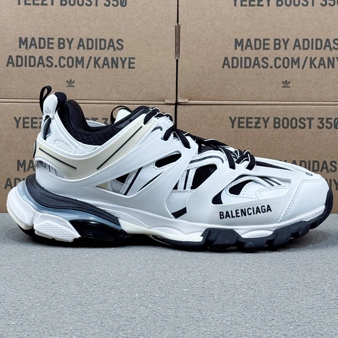 Balenciaga Sneakers Track image 4