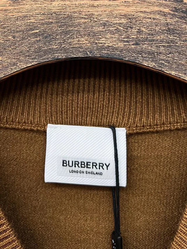 Burberry Knitwear Crew-Neck Sweater with Embroidered TB Monogram product detail image 19