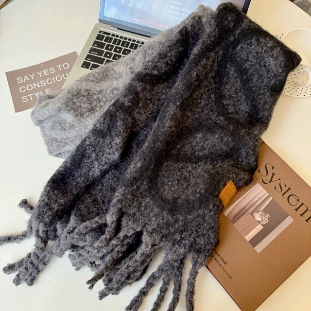 Loewe Scarves Fringed Anagram Scarf product detail image 5