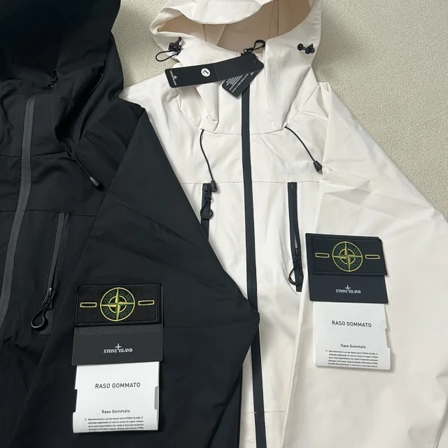 Stone Island Jackets Hooded zip-up shell jacket with compass sleeve patches product detail image 30